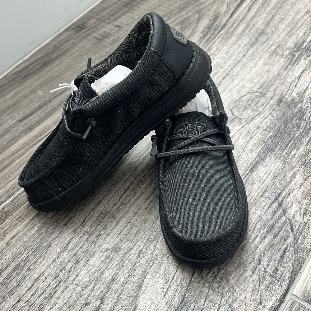 Hey Dude Wally Youth Basic Black Kids Comfort Slip On Shoes Sz Y1 NWT comfy